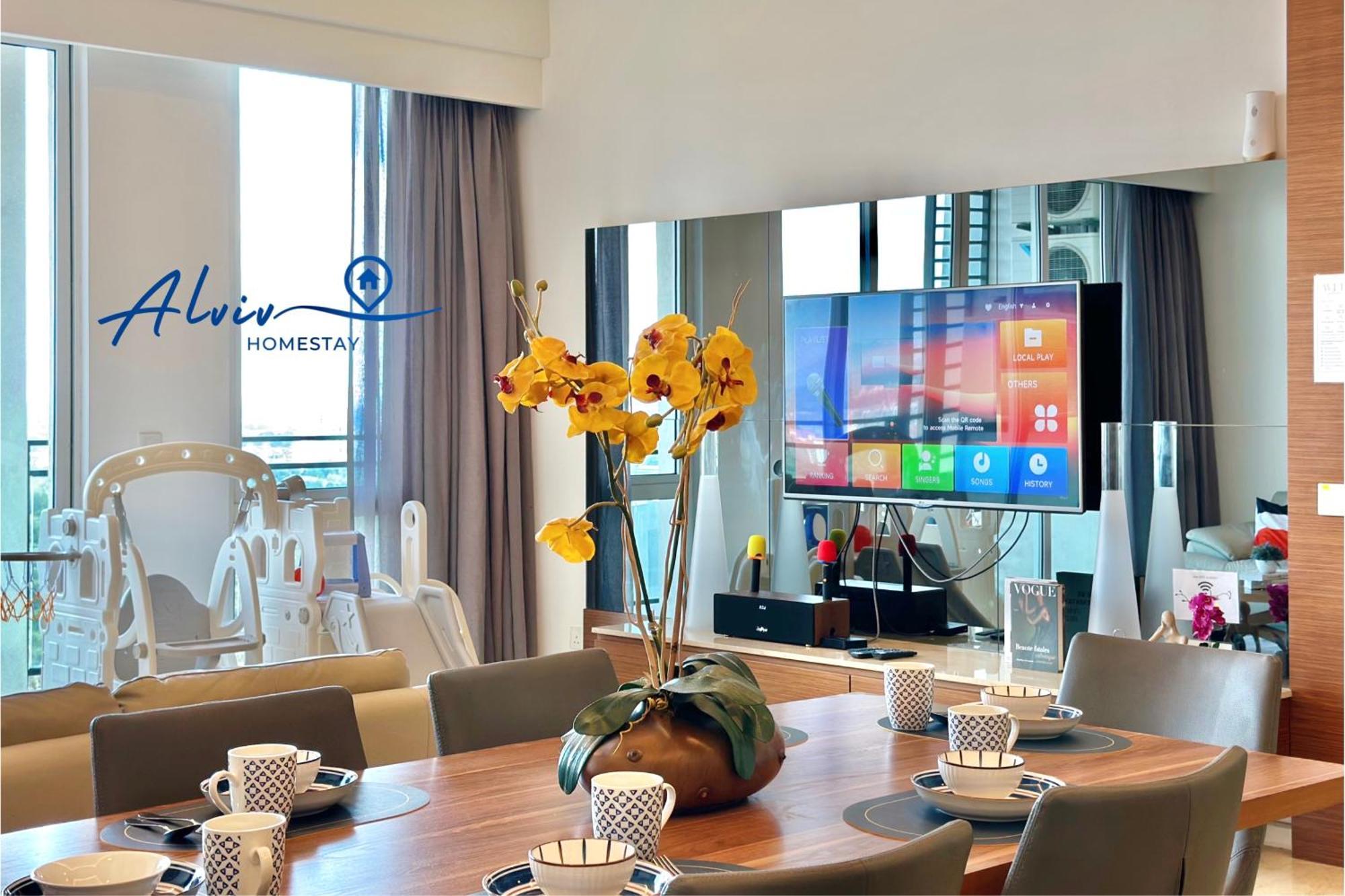 Apartment Theshore Luxury 4+1br Penthouse/8-12pax/pool Table/directtomall/jonker 10min Malacca