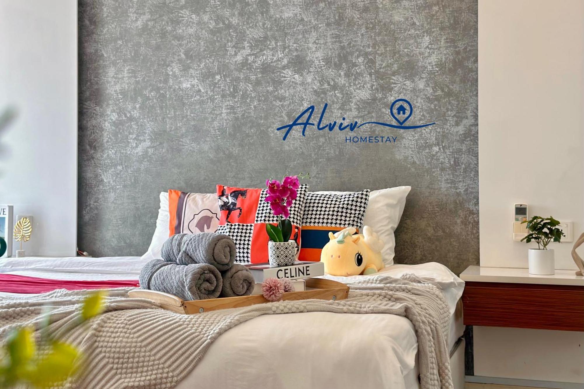 Apartment Theshore Luxury 4+1br Penthouse/8-12pax/pool Table/directtomall/jonker 10min *